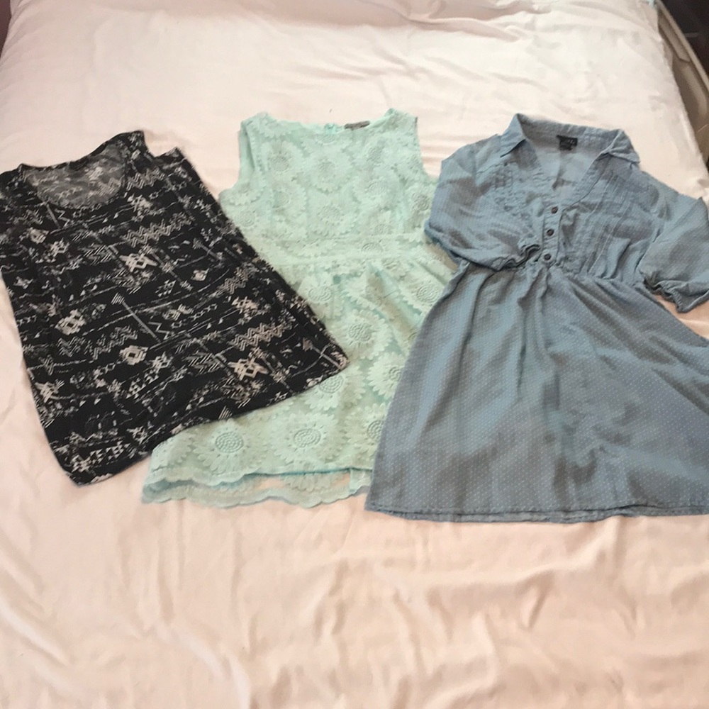 Lot of 3 size med dresses Rue 21 and Castings LA
